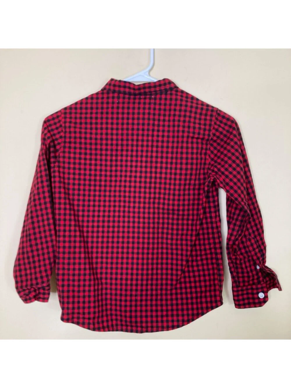 Old Navy Button Down Shirt Boys Small 6 7 Plaid Red Black Long Sleeve